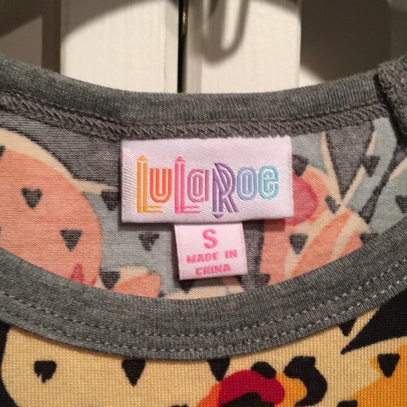 LulaRoe Randy shirt - Picture 2 of 4